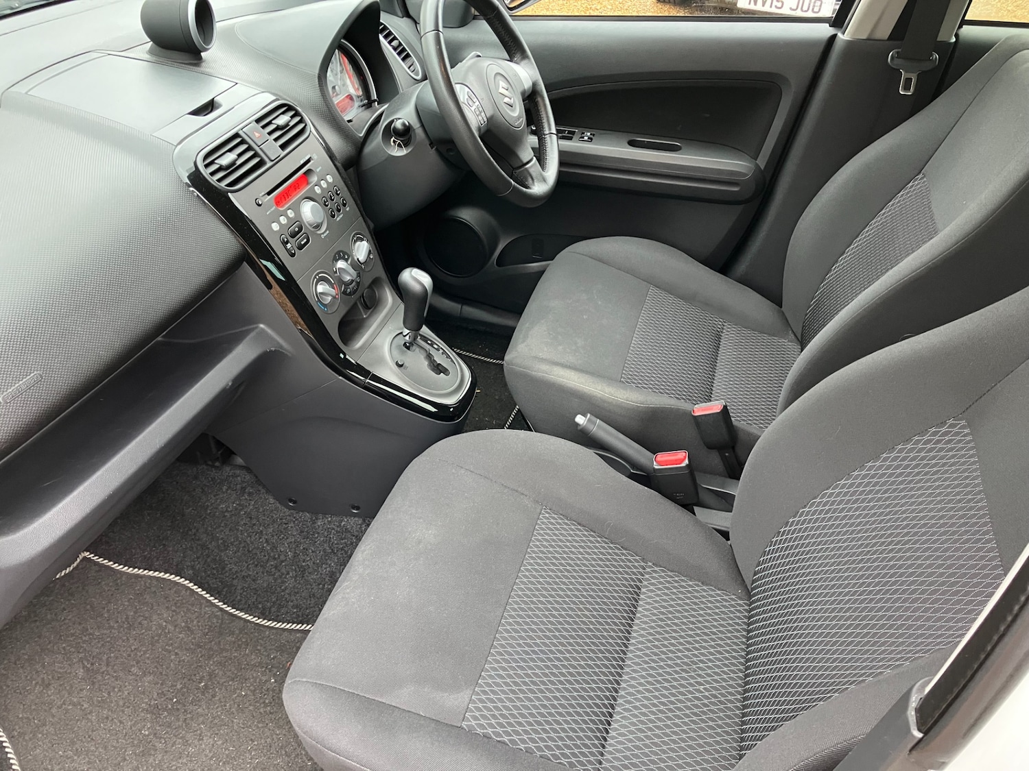 Used Suzuki Splash 2013 for sale - 77446991: Photo 3