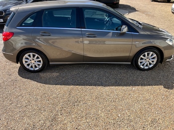 Used Mercedes-Benz B Class 2012 for sale - 78499626: Photo