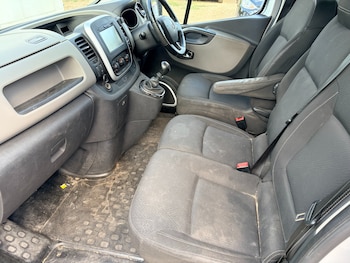 Used Renault Trafic 2016 for sale - 79448350: Photo