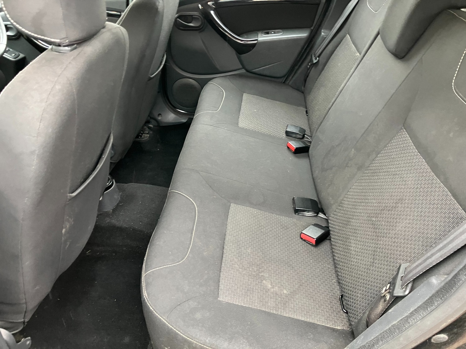 Used Dacia Duster 2013 for sale - 76402000: Photo 7