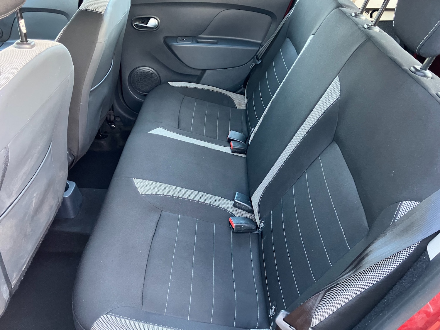 Used Dacia Sandero Stepway 2018 for sale - 77220311: Photo 10