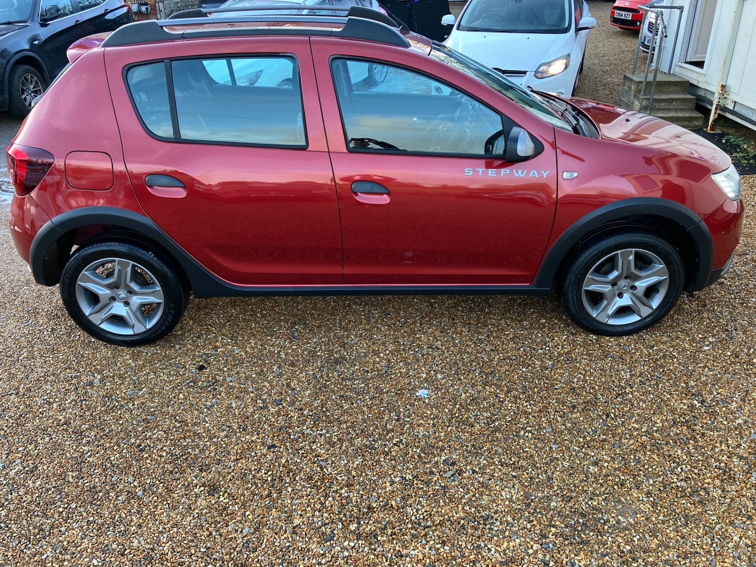 Used Dacia Sandero Stepway 2018 for sale - 77220311: Photo 4