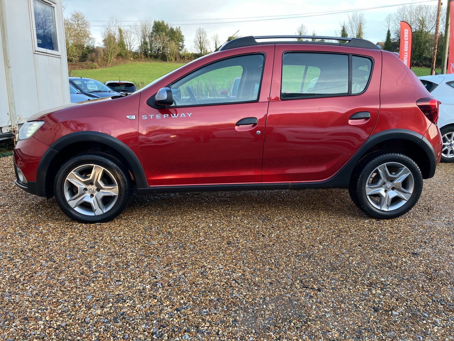 Used Dacia Sandero Stepway 2018 for sale - 77220311: Photo 8