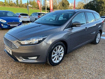 Used Ford Focus 2015 for sale - 77844536: Photo