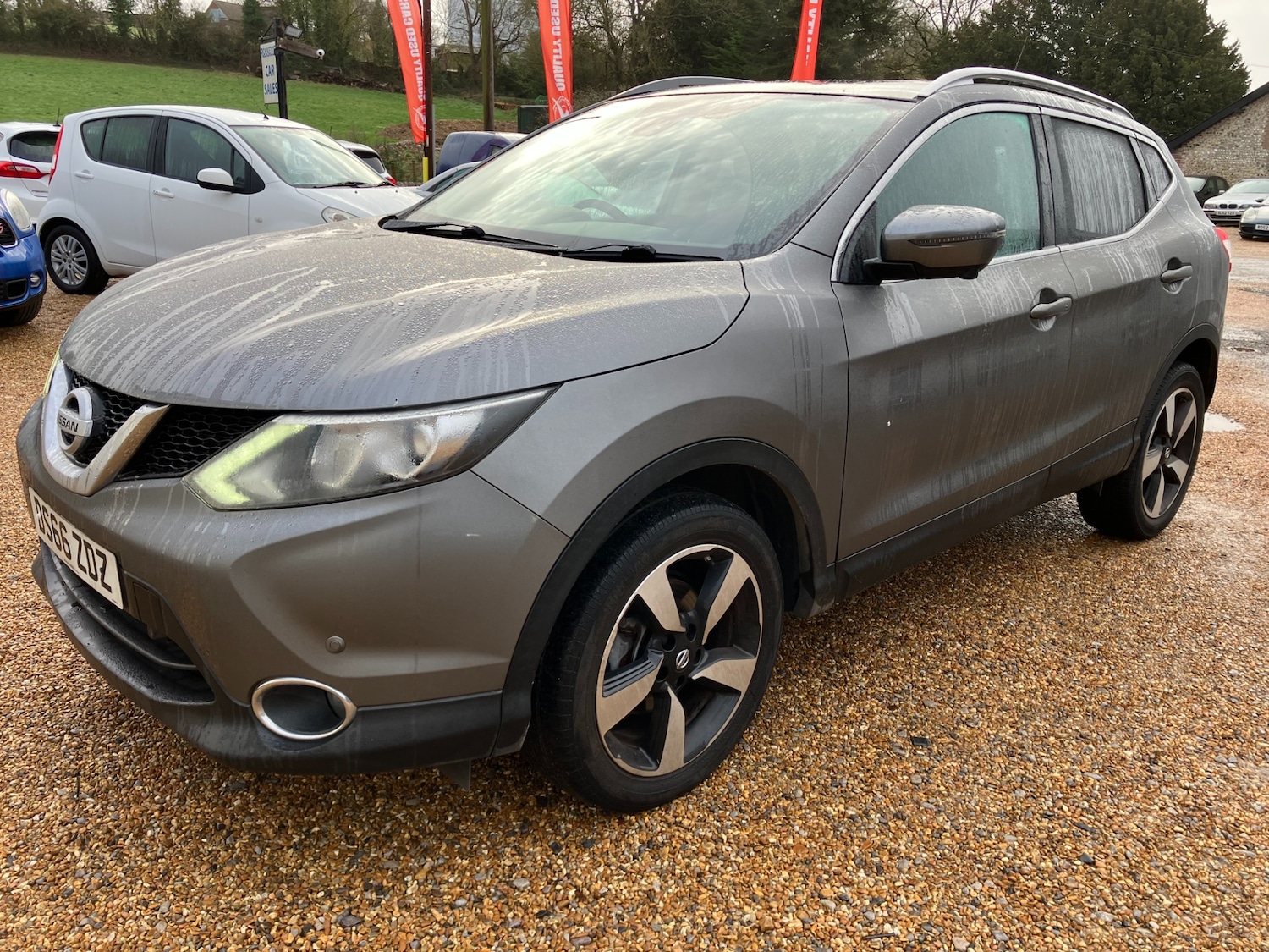 Used Nissan Qashqai 2016 for sale - 77640211: Photo 2
