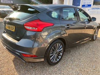 Used Ford Focus 2016 for sale - 75513394: Photo