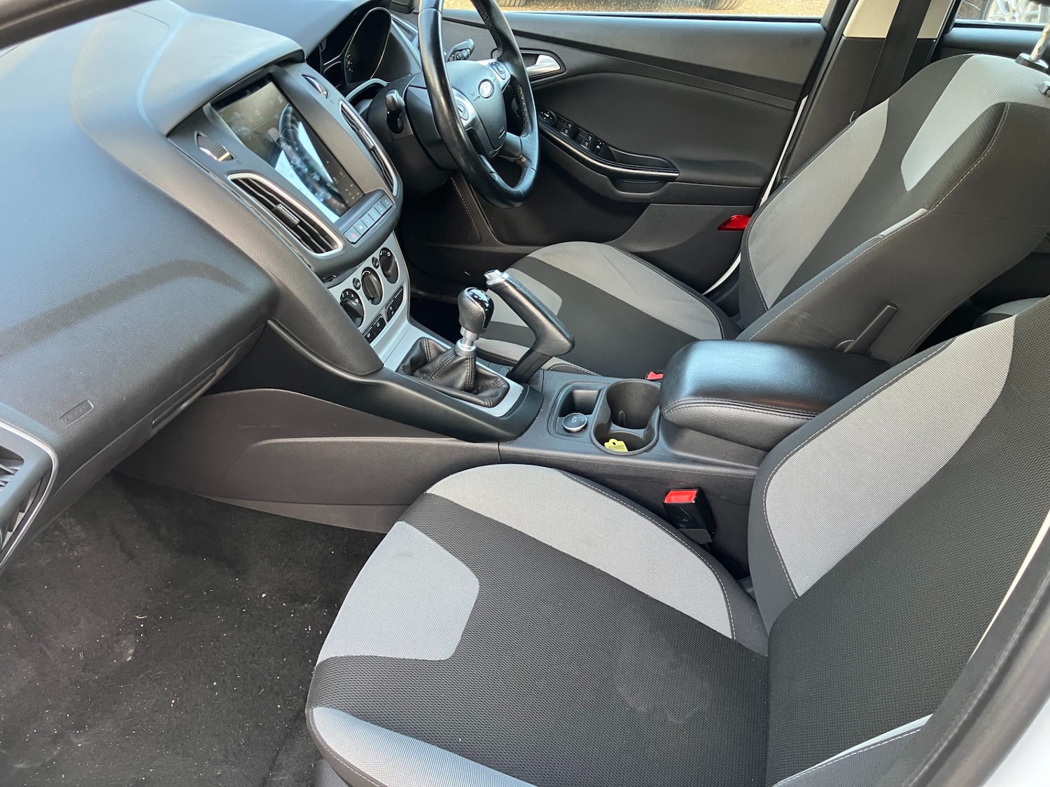 Used Ford Focus 2014 for sale - 77665389: Photo 3