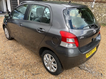 Used Toyota Yaris 2009 for sale - 78776522: Photo