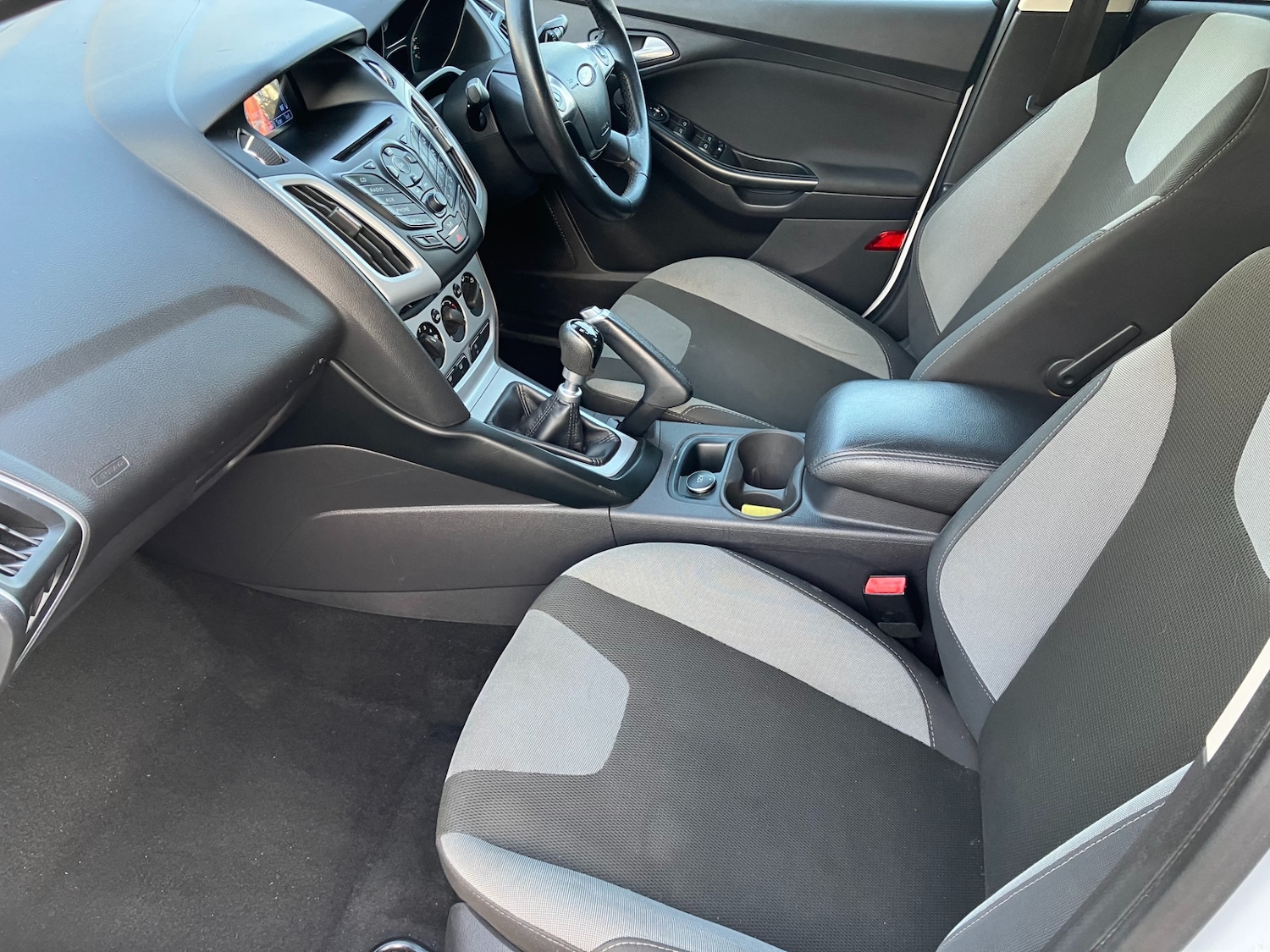 Used Ford Focus 2012 for sale - 77665589: Photo 3