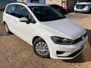 Used Volkswagen Golf SV 2015 for sale - 75895089: Photo
