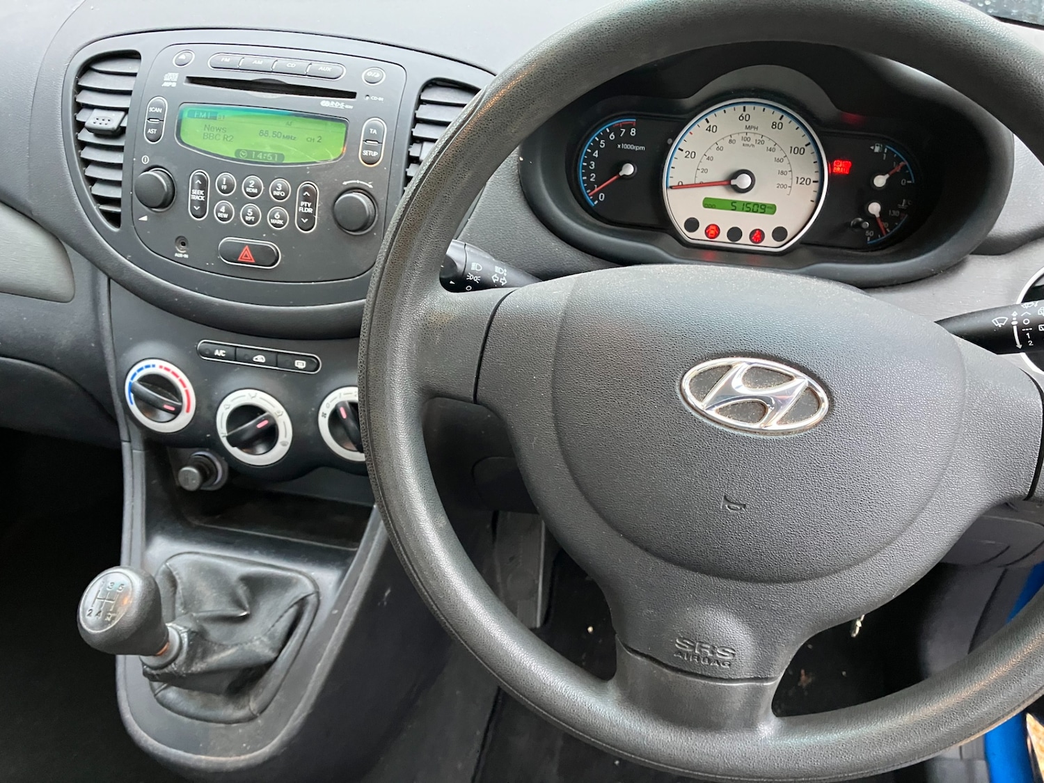 Used Hyundai i10 2011 for sale - 76879520: Photo 4