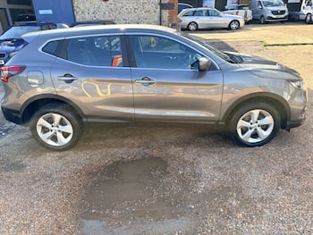 Used Nissan Qashqai 2019 for sale - 79568297: Photo