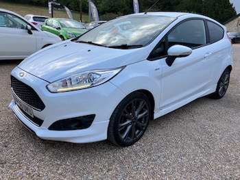 Used Ford Fiesta 2016 for sale - 75702832: Photo