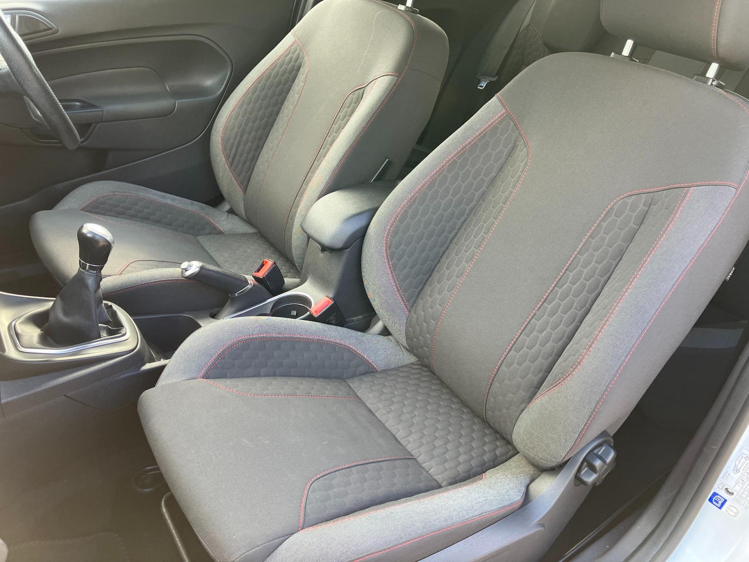 Used Ford Fiesta 2016 for sale - 75702832: Photo 8