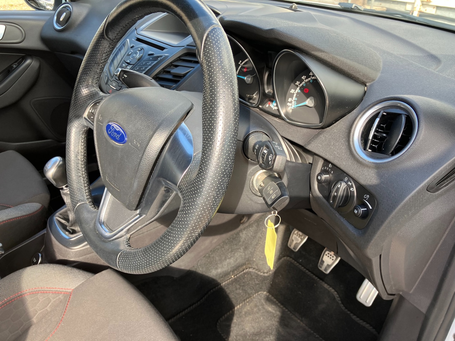 Used Ford Fiesta 2016 for sale - 75702832: Photo 9