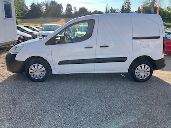 Used Peugeot Partner 2016 for sale - 79243685: Photo
