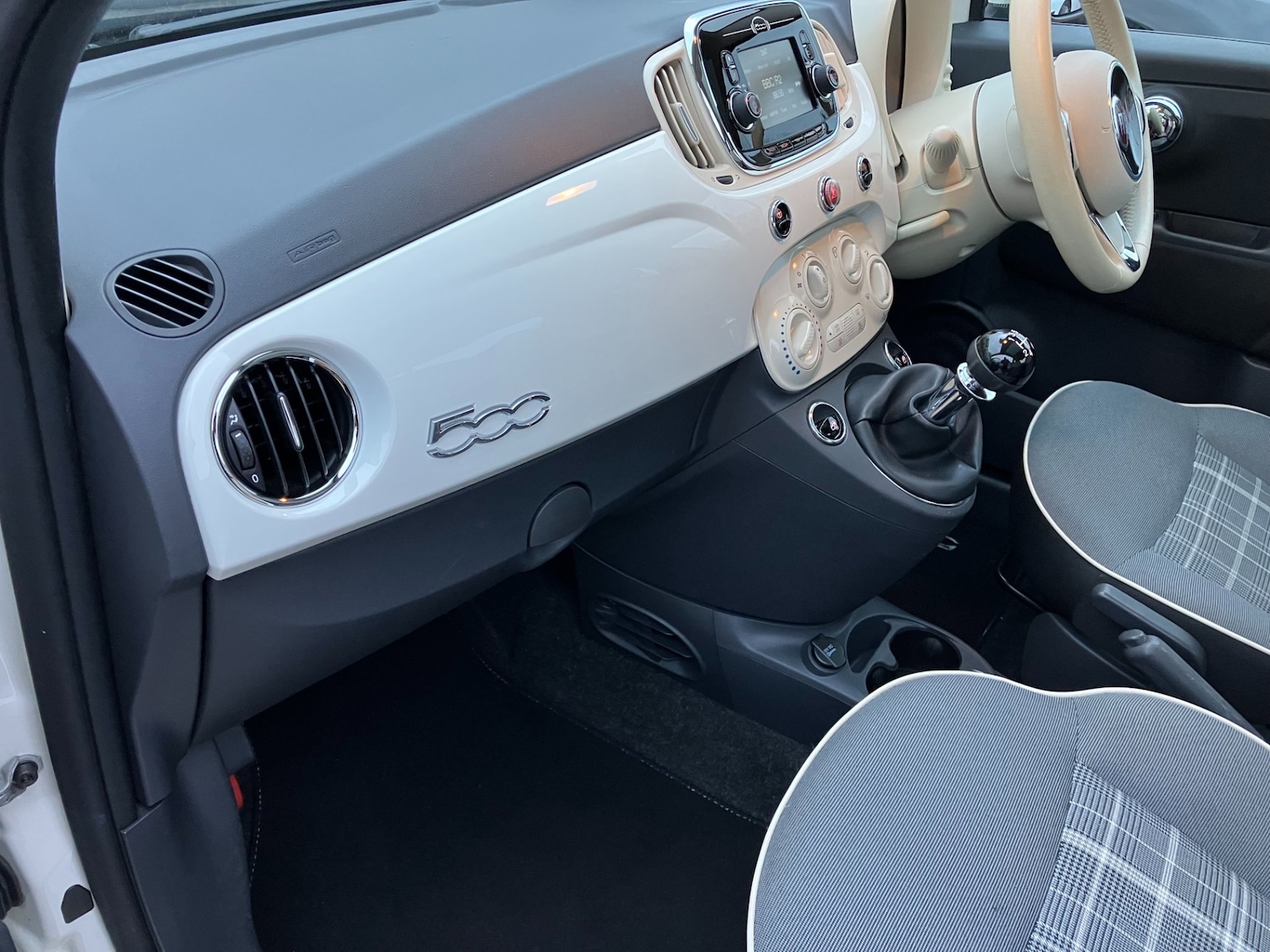 Used Fiat 500 2016 for sale - 77367266: Photo 6