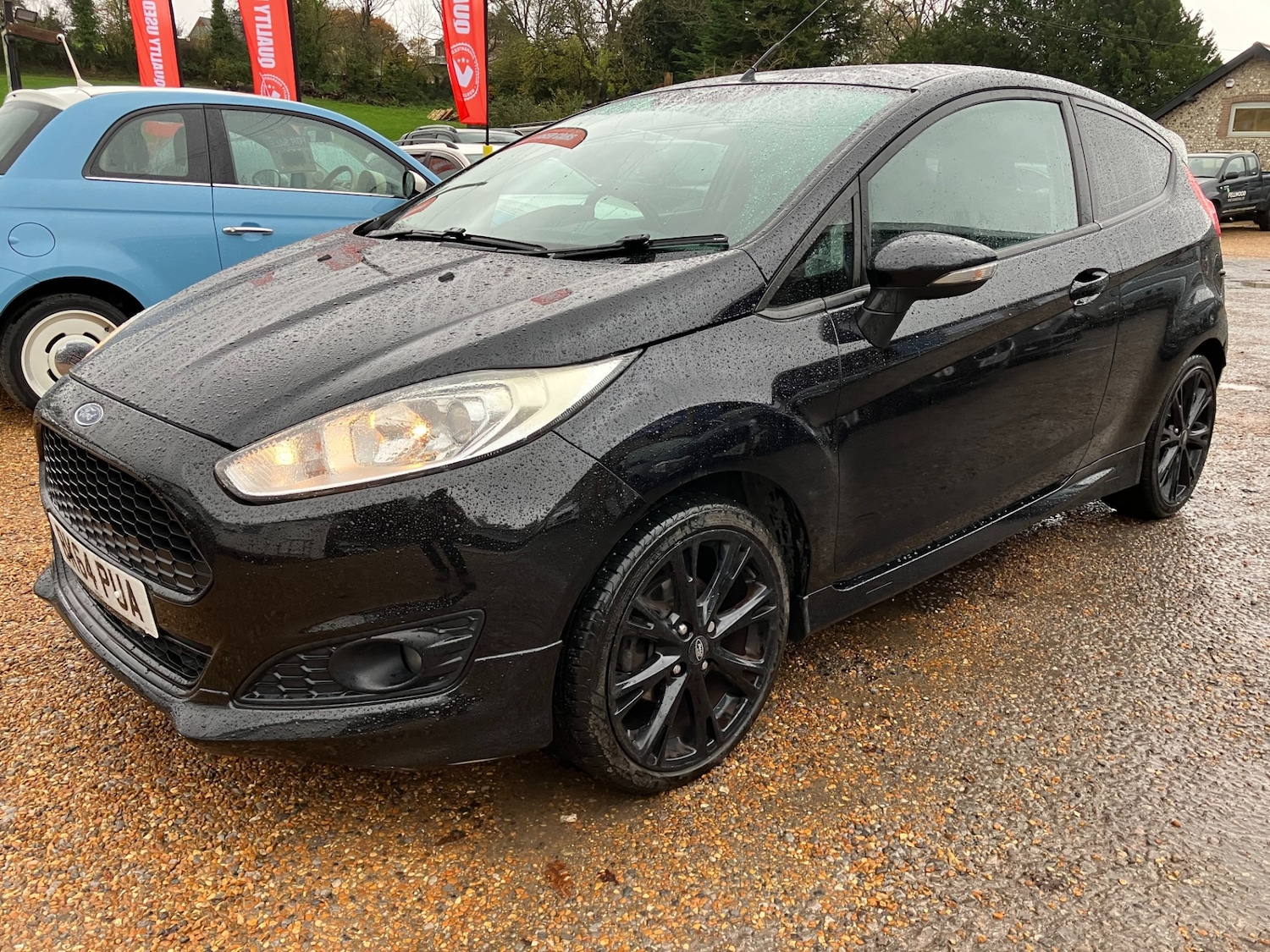 Used Ford Fiesta 2014 for sale - 76531061: Photo 2