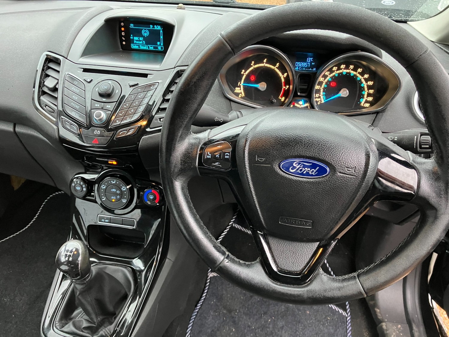 Used Ford Fiesta 2014 for sale - 76531061: Photo 4