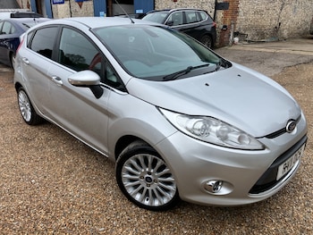 Used Ford Fiesta 2011 for sale - 79102318: Photo