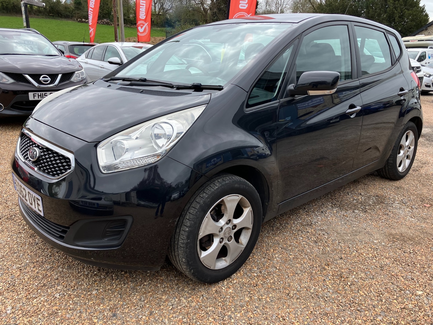 Used Kia Venga 2012 for sale - 78077947: Photo 2