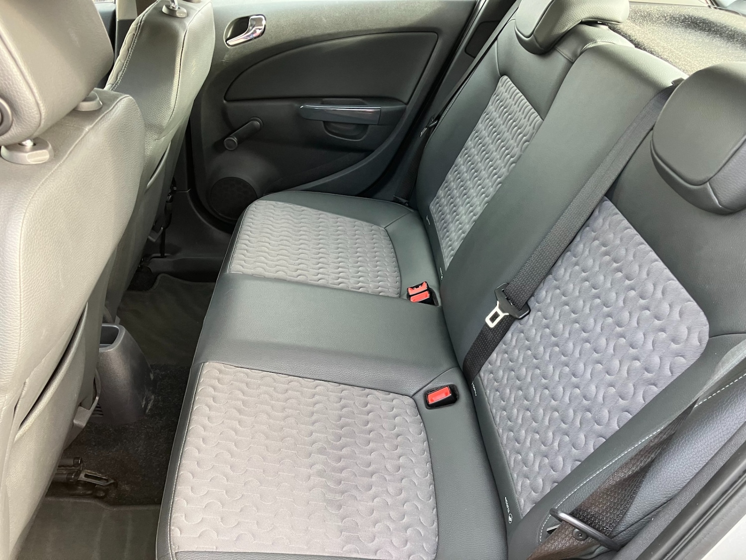 Used Vauxhall Corsa 2011 for sale - 77234497: Photo 12