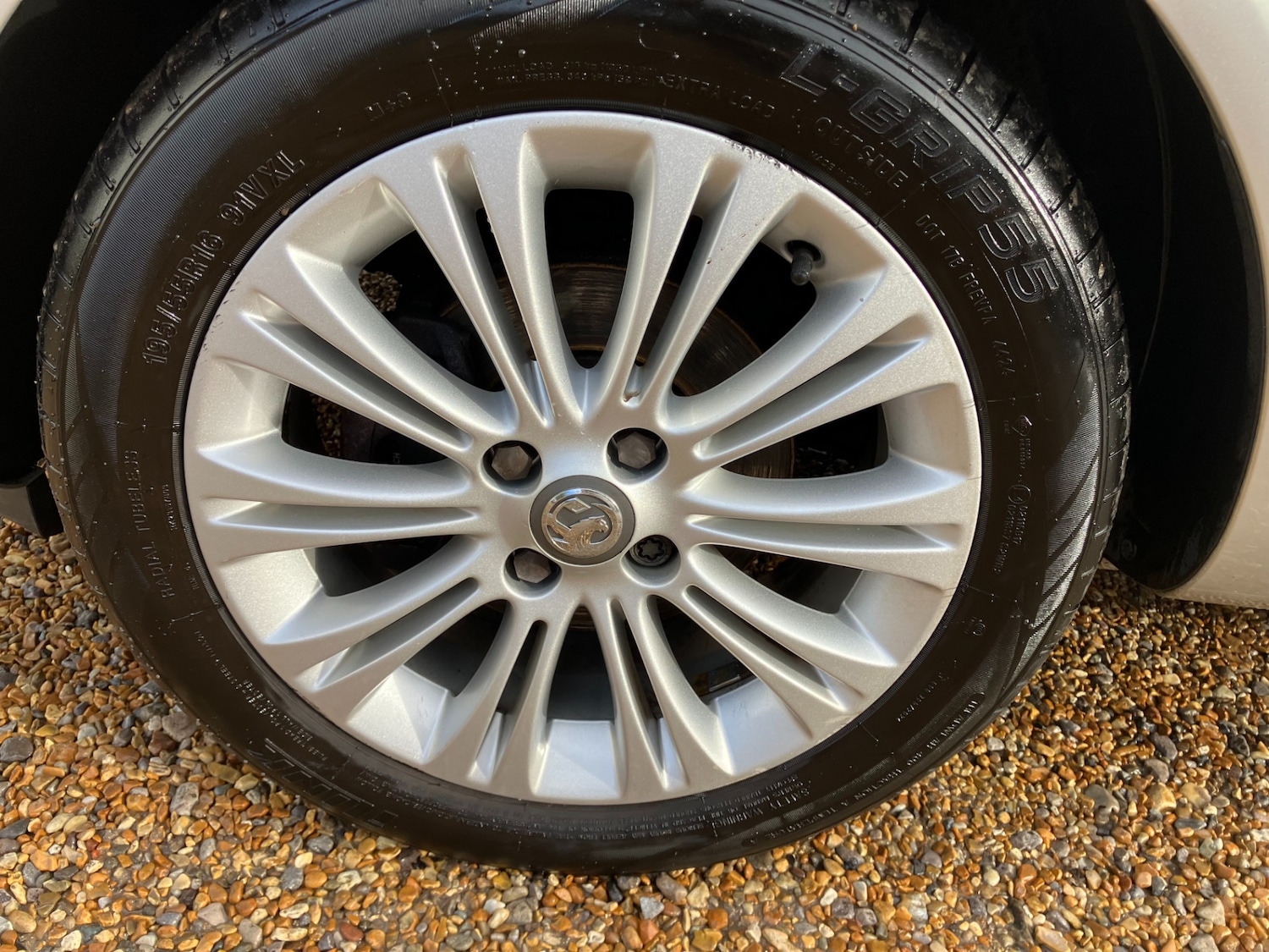 Used Vauxhall Corsa 2011 for sale - 77234497: Photo 13