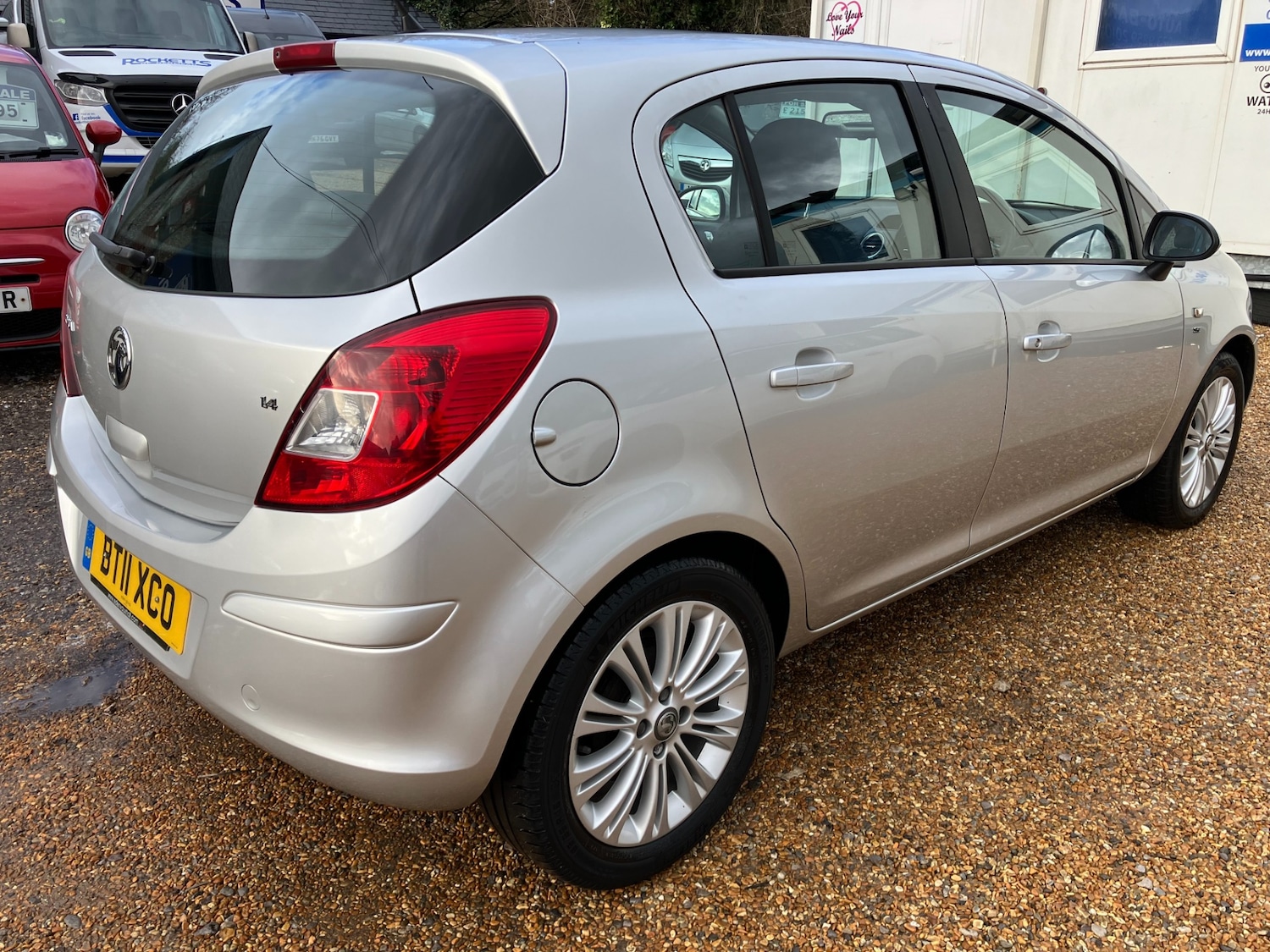 Used Vauxhall Corsa 2011 for sale - 77234497: Photo 3