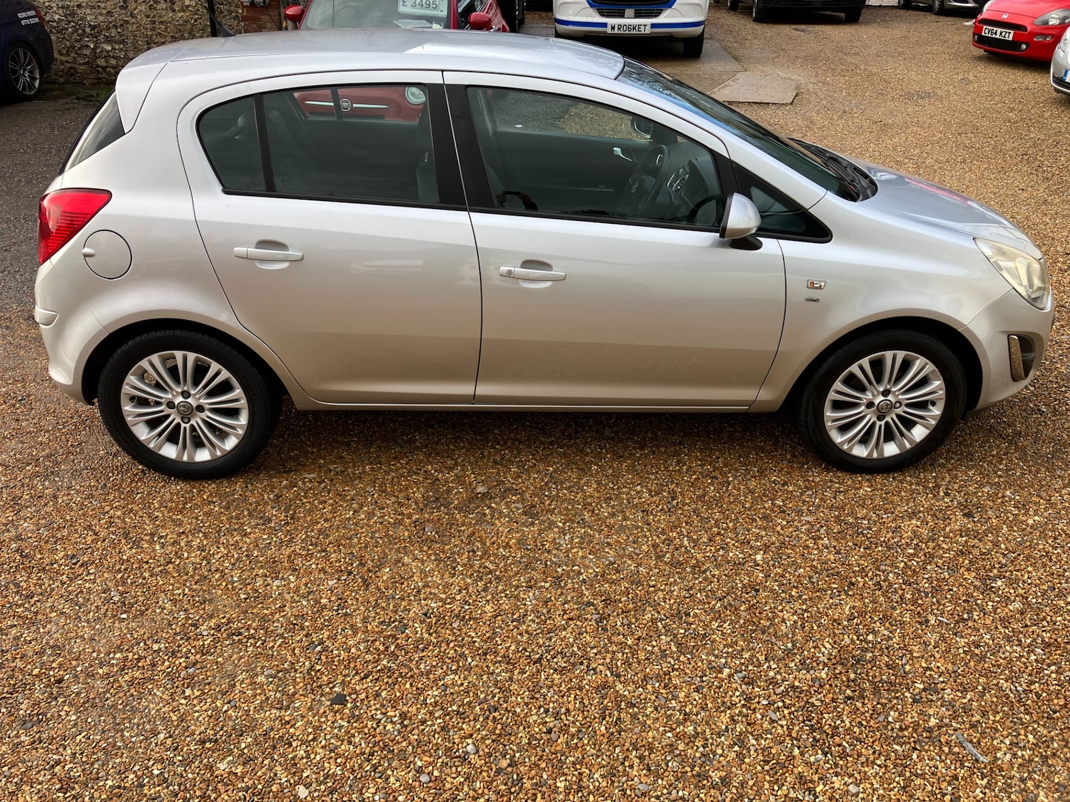 Used Vauxhall Corsa 2011 for sale - 77234497: Photo 5