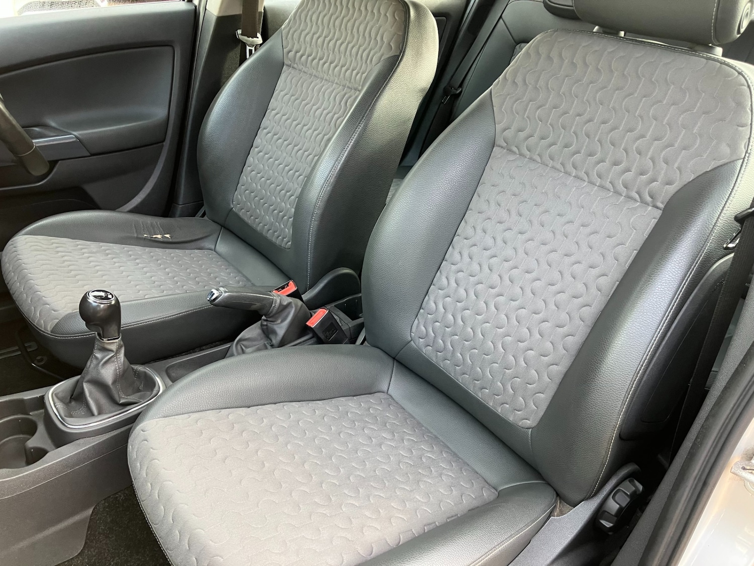 Used Vauxhall Corsa 2011 for sale - 77234497: Photo 8