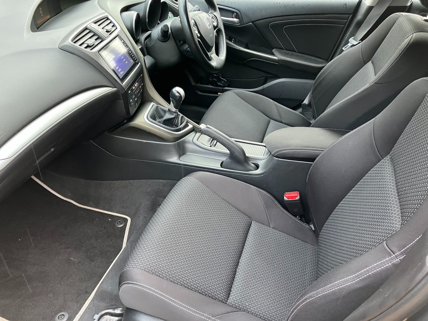 Used Honda Civic 2015 for sale - 77233837: Photo 4