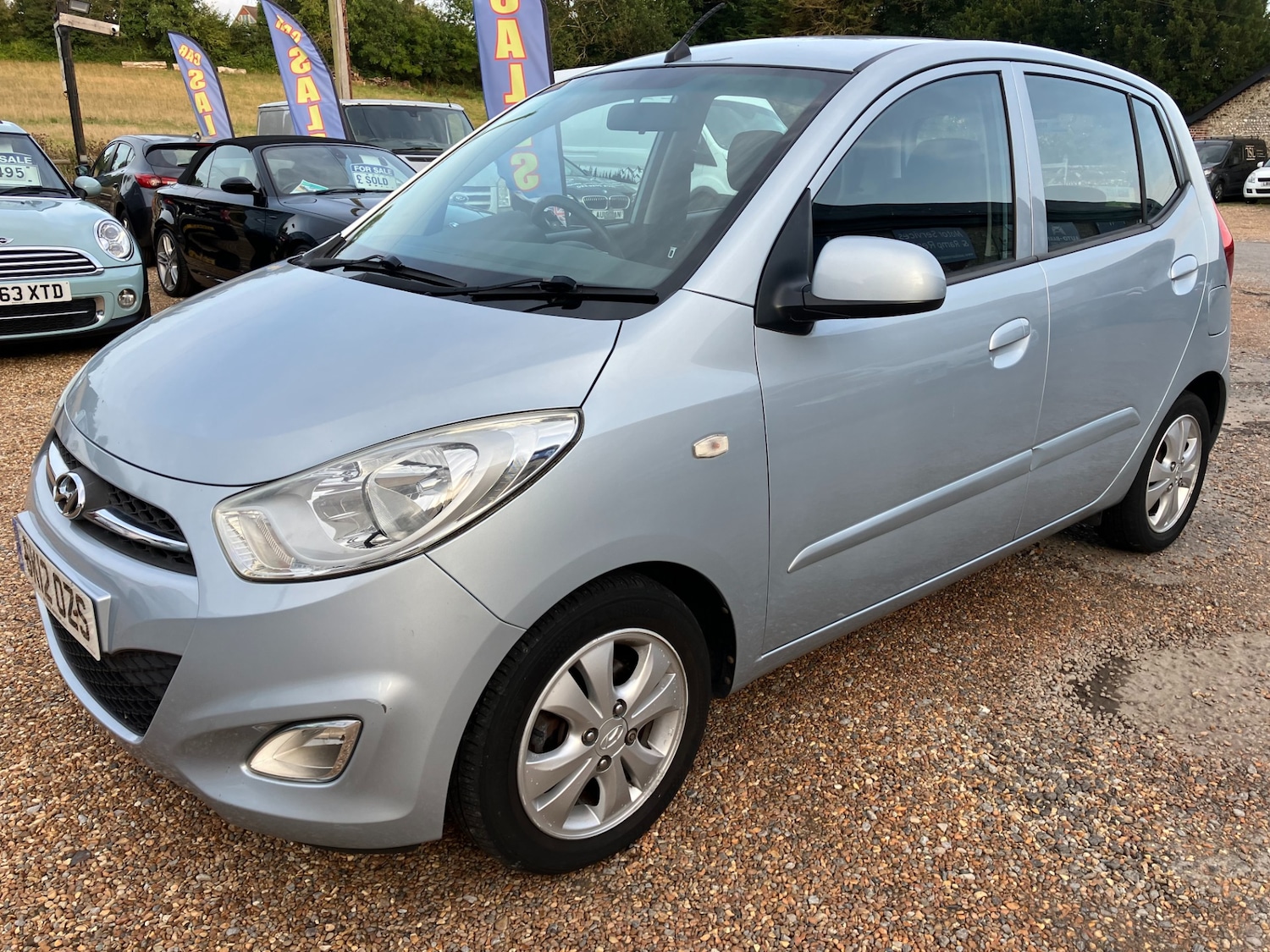 Used Hyundai i10 2012 for sale - 77062160: Photo 2