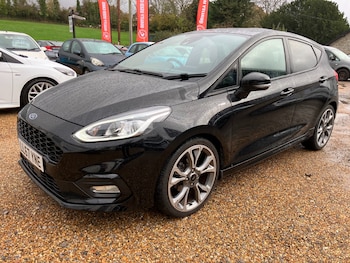 Used Ford Fiesta 2017 for sale - 76506268: Photo