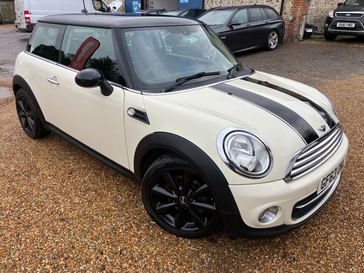 Used MINI Hatch 2013 for sale - 76669247: Photo 1