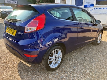 Used Ford Fiesta 2015 for sale - 75355801: Photo