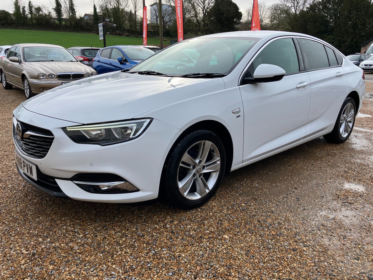 Used Vauxhall Insignia 2018 for sale - 77864587: Photo 2