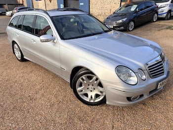 Used Mercedes-Benz E Class 2006 for sale - 79706260: Photo