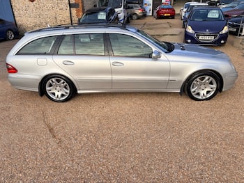 Used Mercedes-Benz E Class 2006 for sale - 79706260: Photo