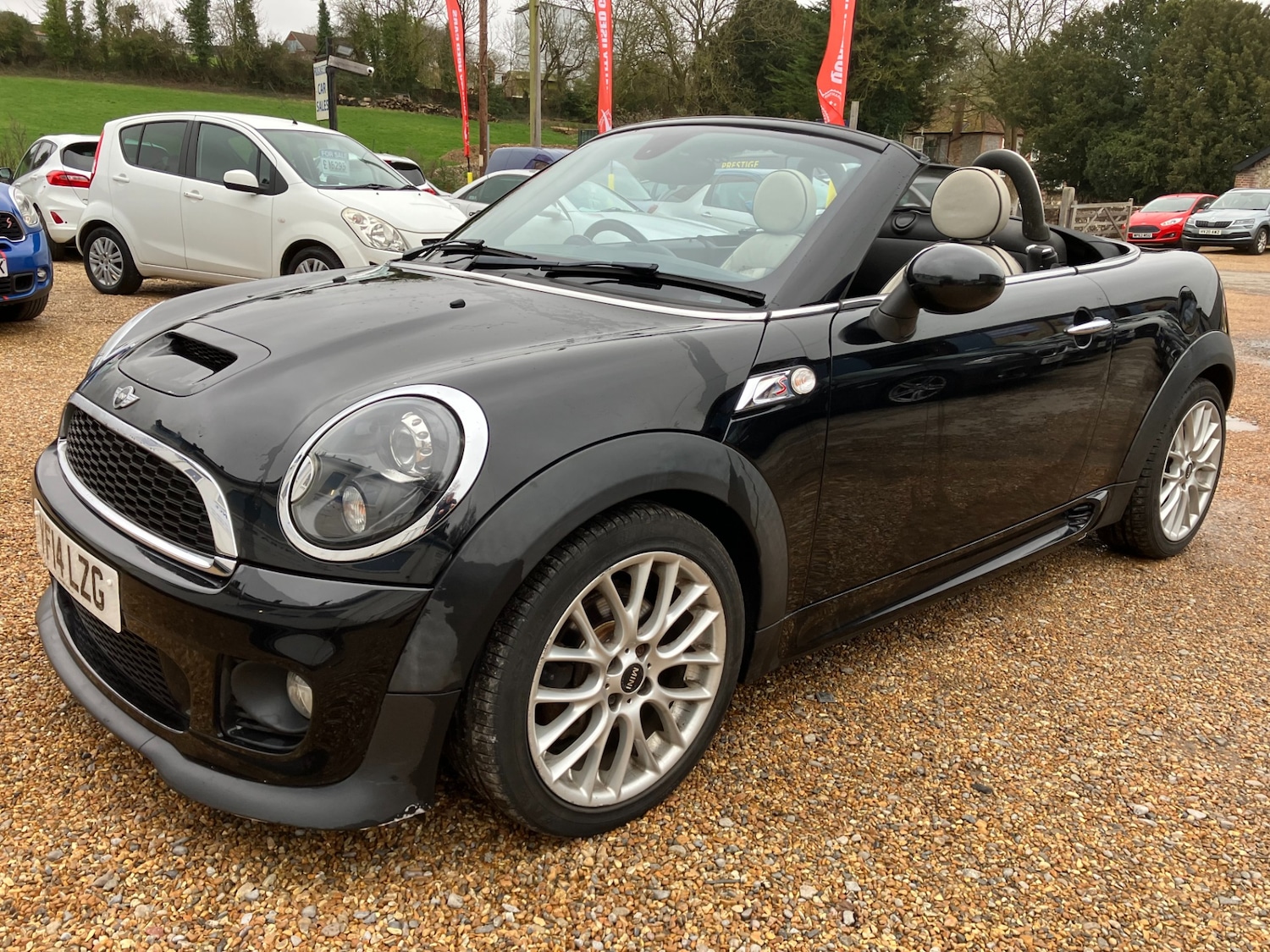 Used MINI Roadster 2014 for sale - 77641102: Photo 2