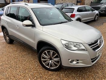 Used Volkswagen Tiguan 2009 for sale - 77459997: Photo