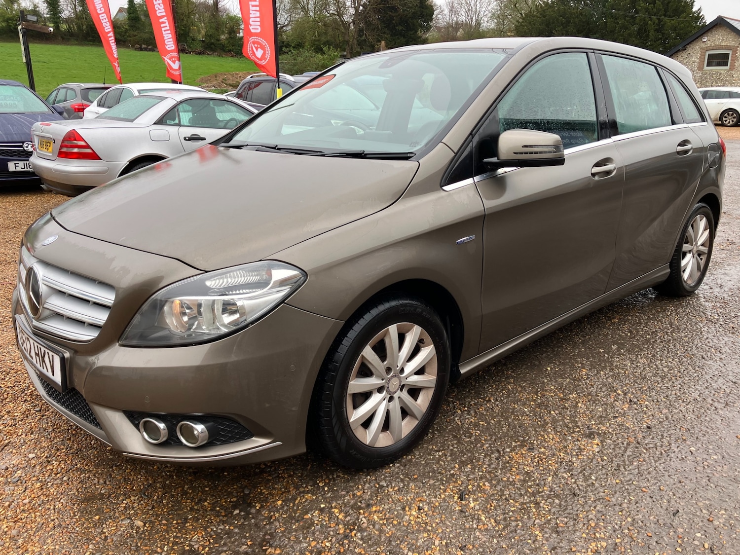 Used Mercedes-Benz B Class 2012 for sale - 78121661: Photo 2