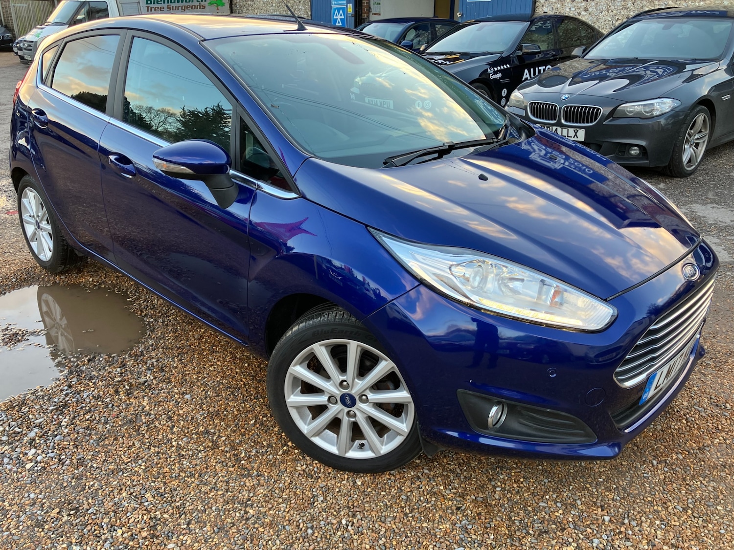 Used Ford Fiesta 2017 for sale - 76895036: Photo 1