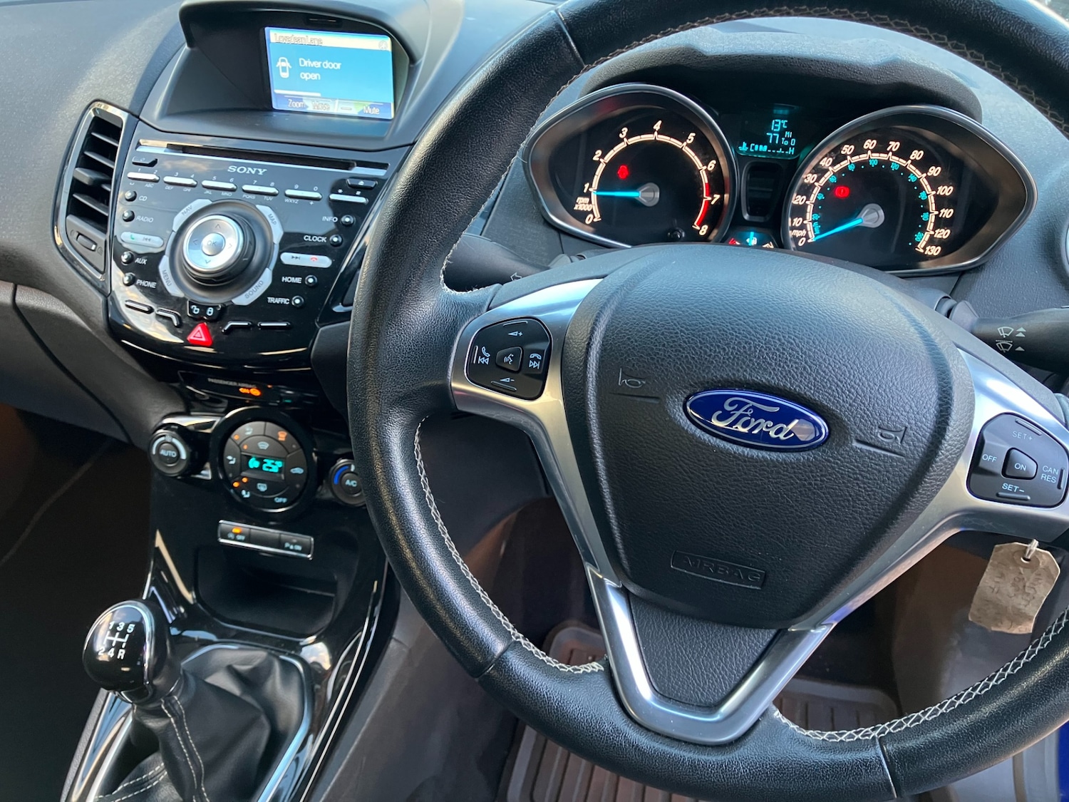 Used Ford Fiesta 2017 for sale - 76895036: Photo 4