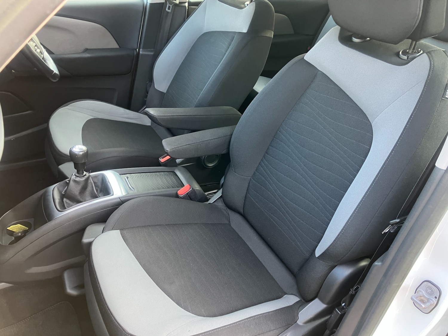 Used Citroen C4 Grand Picasso 2014 for sale - 77487005: Photo 8