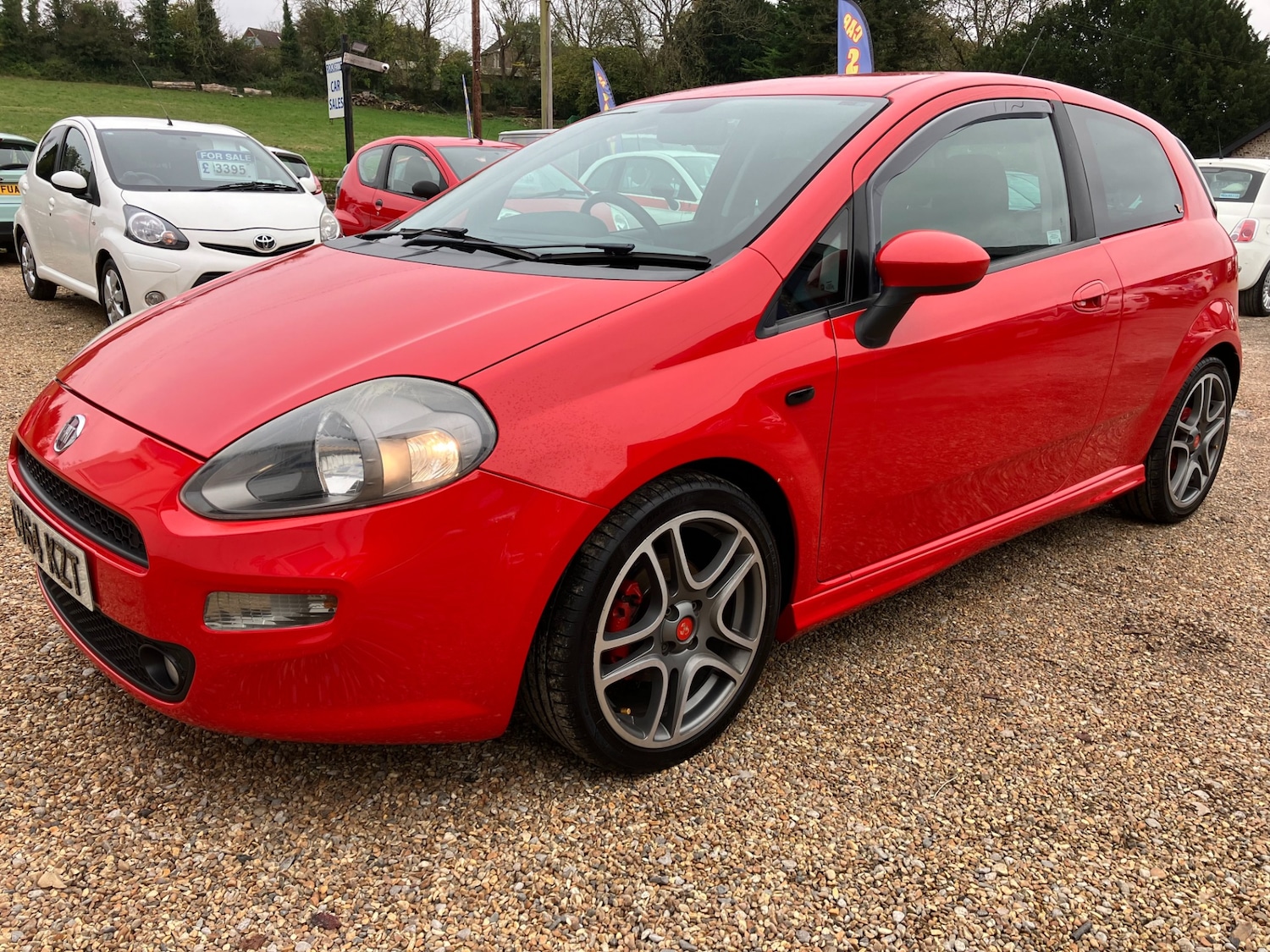 Used Fiat Punto 2014 for sale - 76531013: Photo 2