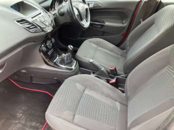 Used Ford Fiesta 2015 for sale - 74481740: Photo