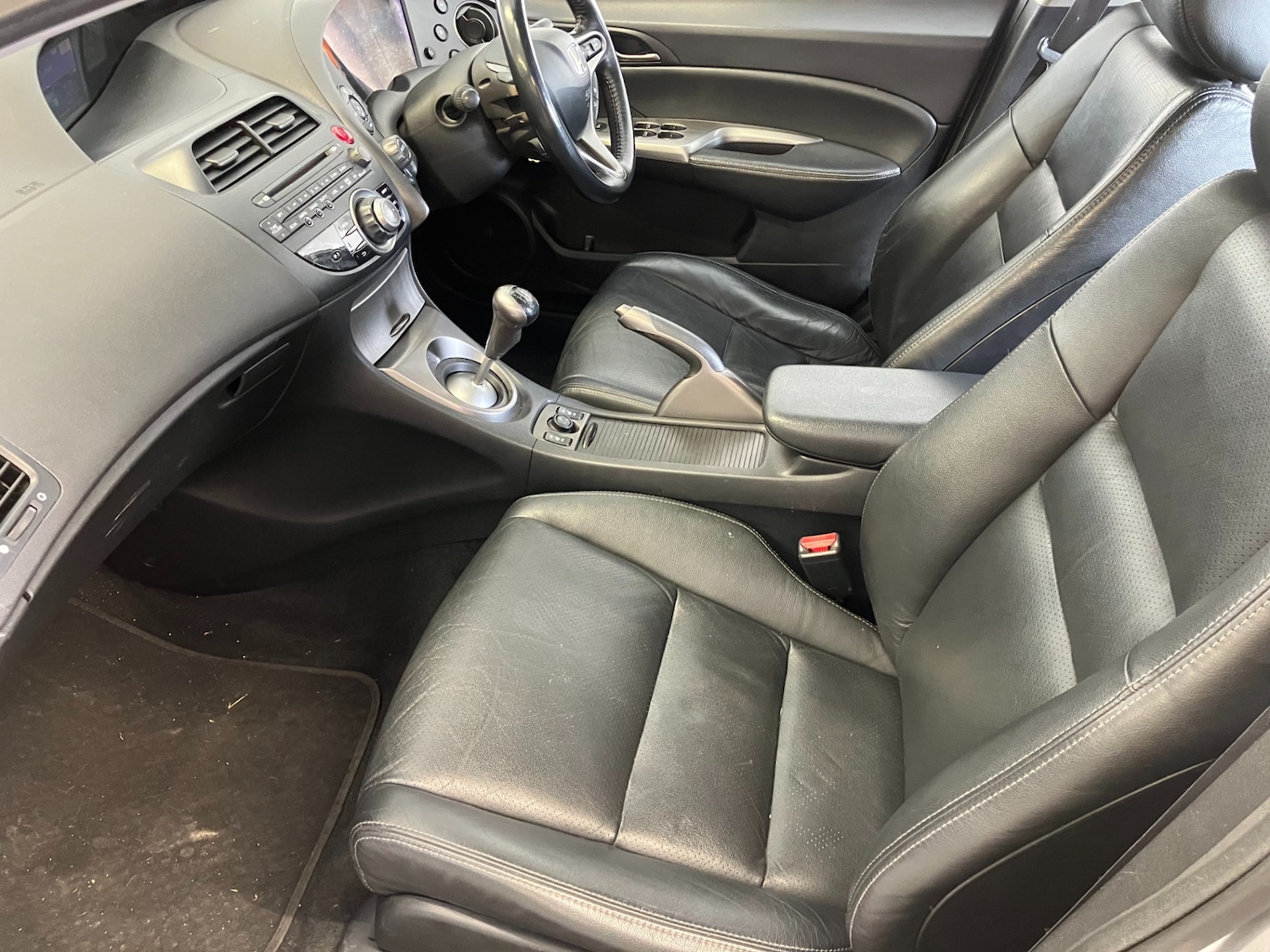 Used Honda Civic 2010 for sale - 78176237: Photo 3