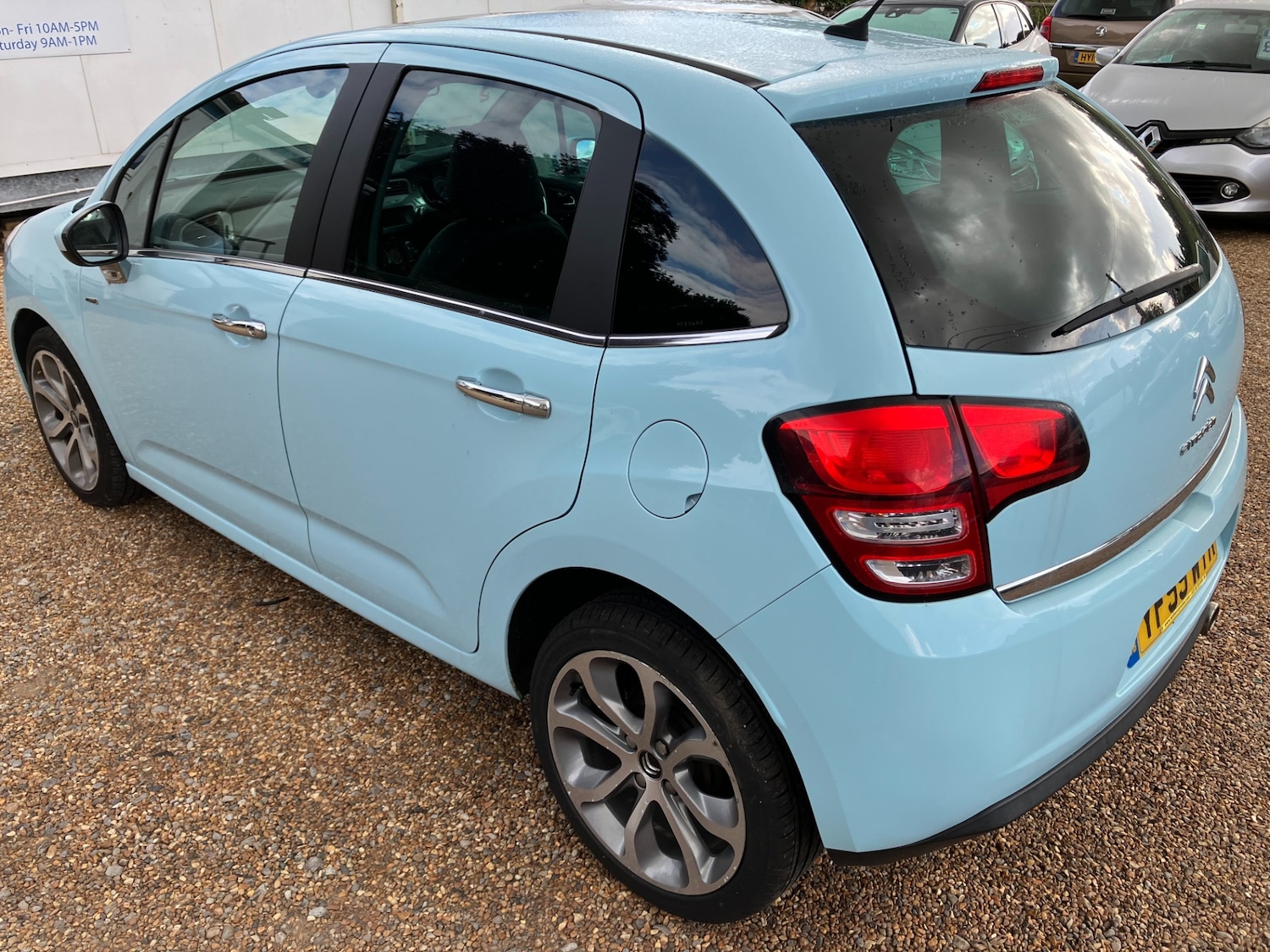 Vehicle 5