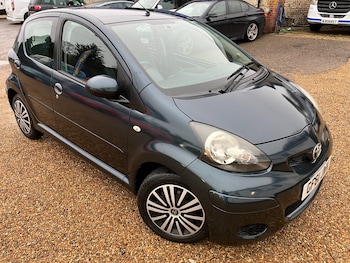 2011 (61) - 1.0 VVT-i Ice 5dr