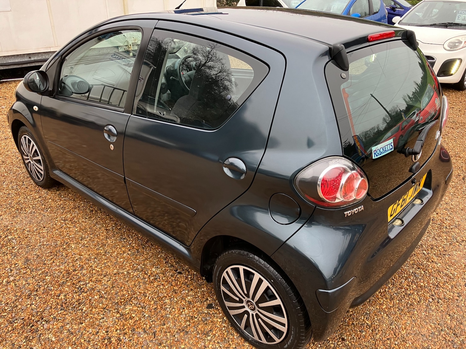 Used Toyota AYGO 2011 for sale - 76504315: Photo 4